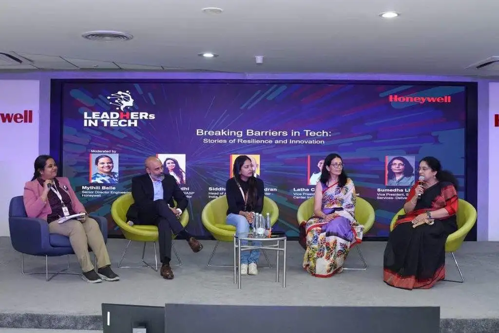 LeadHERS IN TECH